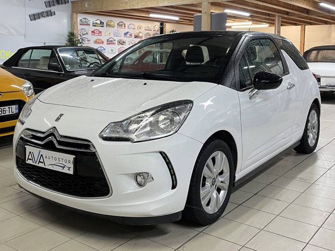 Citroen DS3 1.4 VTI 95 - CHIC - MOTEUR  CHAINE BLANC de 2011