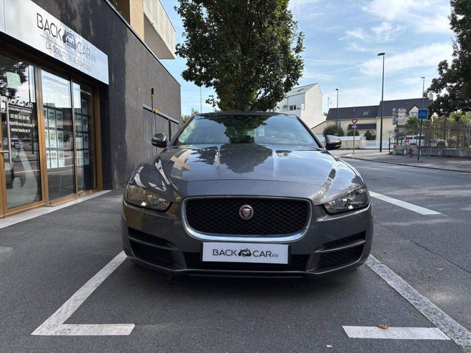 Jaguar XE 2.0 D - 180 ch BVA Pure GRIS FONCE de 2016