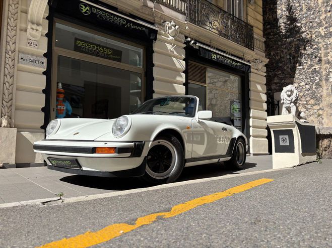 Cliquer pour voir la photo suivante Porsche 911 3.0 SC / Cabriolet / 1983 / Full origine Blanc de 1983