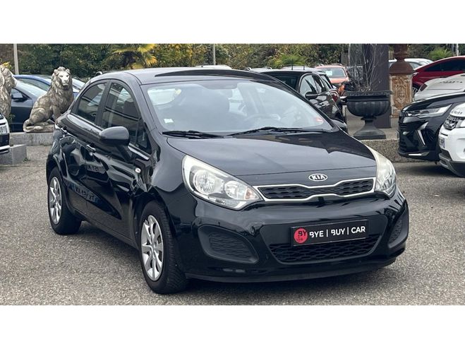 Kia Rio 1.2i - 85 III 2011 Active PHASE 1 NOIR de 2012