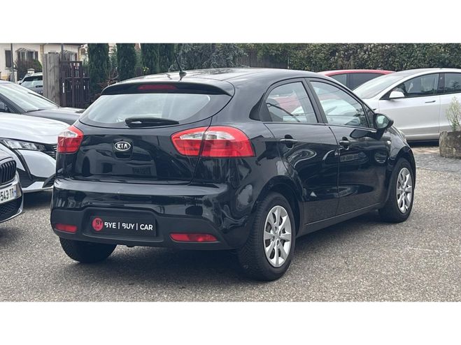 Kia Rio 1.2i - 85 III 2011 Active PHASE 1 NOIR de 2012