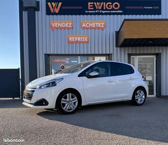  Voir détails -Peugeot 208 GENERATION-I 1.2 PURETECH 82ch STYLE Dis à Pontarlier (25)
