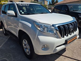 Voir détails -Toyota Land Cruiser life 177cv Bvm6 à L'Isle-sur-la-Sorgue (84)