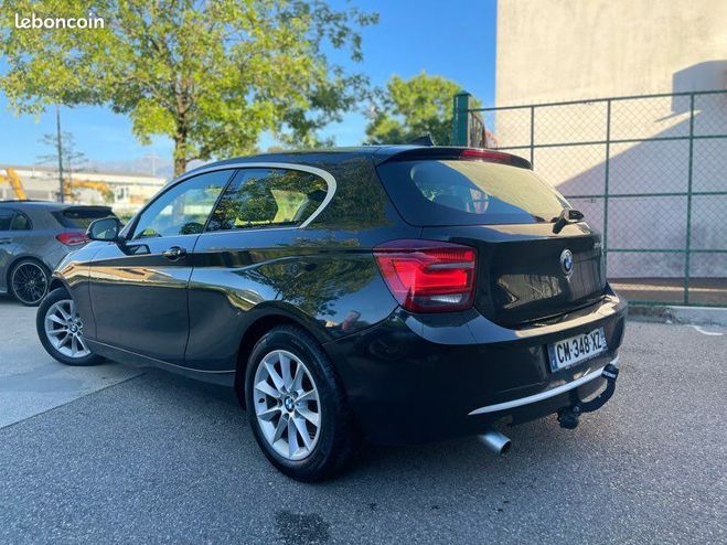BMW Serie 1 (F20-F21) 116d 116ch Edition UrbanLife Noir de 2012