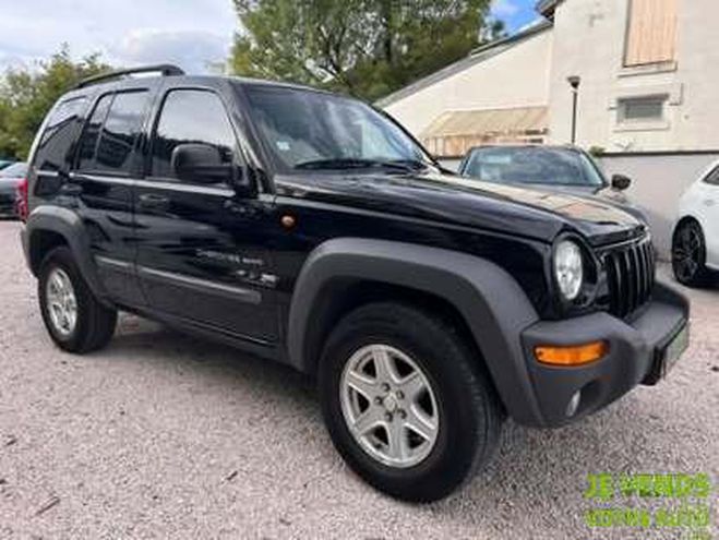 Jeep Cherokee 2.8 CRD 4×4 150ch Jamboree BA 5p Noir de 2003