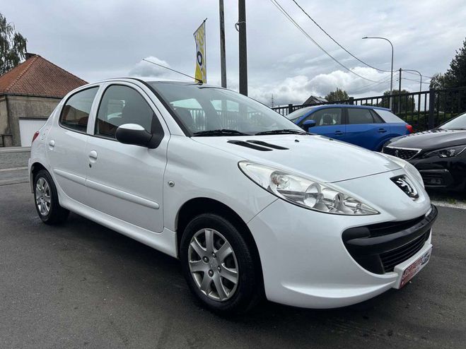Peugeot 206 206  1.1i 1ER Propritaire Blanc de 