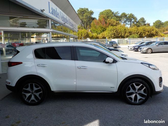 Kia Sportage 2.0 crdi 136 gt line 4wd Blanc de 2017