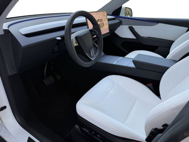 Tesla Model Y LONG RANGE RWD Blanc de 2025