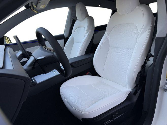 Tesla Model Y LONG RANGE RWD Blanc de 2025