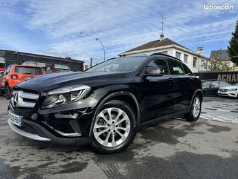  Voir détails -Mercedes Classe GLA Classe 180 INSPIRATION 7G-DCT à Morsang-sur-Orge (91)