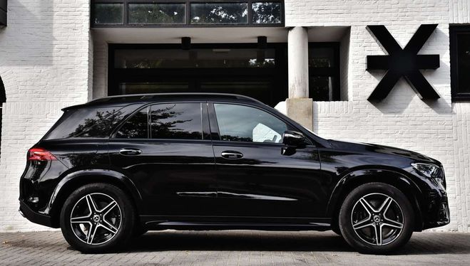 Mercedes GLE 350 DE 4MATIC AMG LINE Obsidiaanzwart Mtallis de 