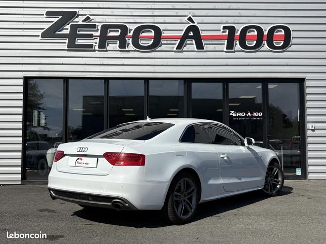 Audi A5 coup 3.0L TFSI 272ch BVA QUATTRO ( RGU Blanc de 2013