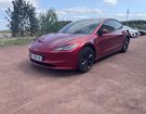 Tesla Model 3  ROUGE / INTRIEUR BLANC  à  Les Mureaux (78)