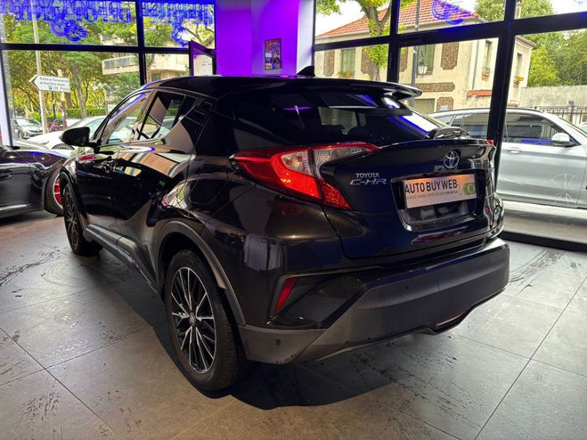 Toyota C HR HYBRIDE 122h Distinctive Noir de 2017