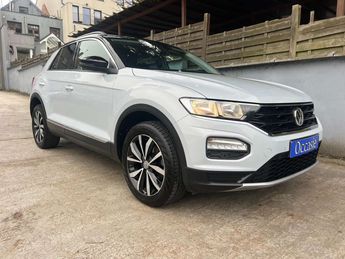  Voir détails -Volkswagen T Roc 1.5 TSI ACT Style 150cv 6vit (40241 km) à Wemmel (17)
