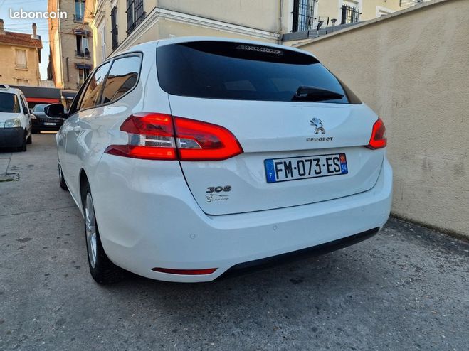 Peugeot 308 SW bluehdi 130ch garantie 12-mois Blanc de 2020