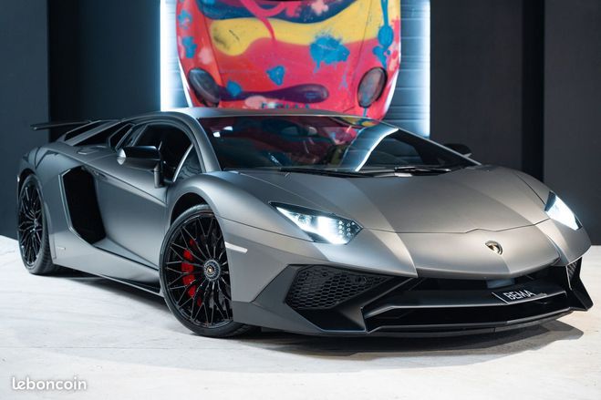 Lamborghini Aventador AVANTADOR LP 750-4 SV 6.5 V12 | 1-600 CG Gris de 2015