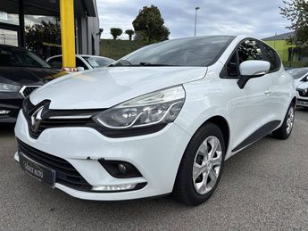  Voir détails -Renault Clio 1,5 DCI 75 CH 5 PLACES à Lanester (56)