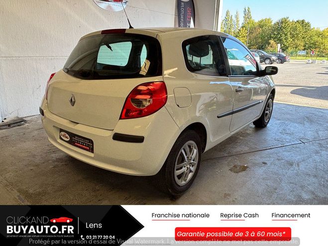 Renault Clio 1.5 DCI EDITION DYNAMIQUE 85 CH BOITE AU Blanc Verni de 2009
