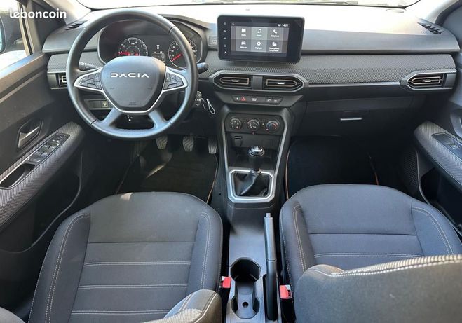 Dacia Sandero STEPWAY 1.0 TCE 90 CONFORT Vert de 2025