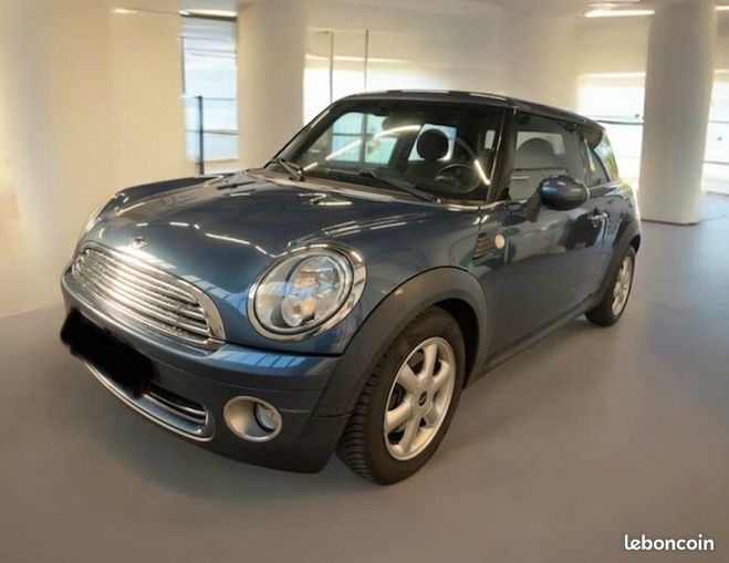 Cliquer pour voir la photo suivante Mini Cooper 1,4 95Ch Bleu de 2010