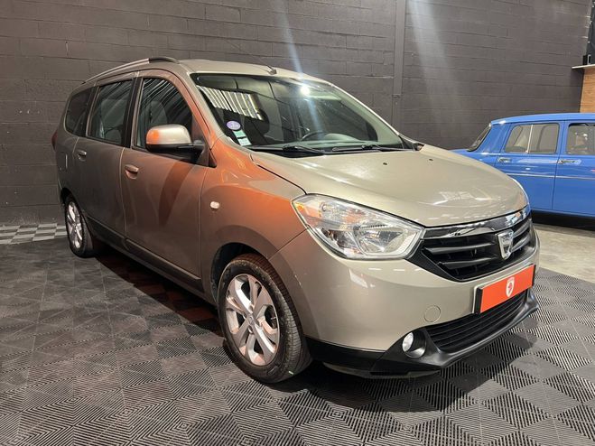 Dacia Lodgy Dacia Lodgy 1.2 TCe 115 Silver Line 7 places GRIS de 2014
