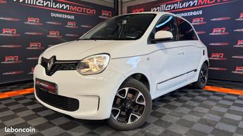  Voir détails -Renault Twingo intens tce 95 cv garantie 6 mois à Cappelle-la-Grande (59)