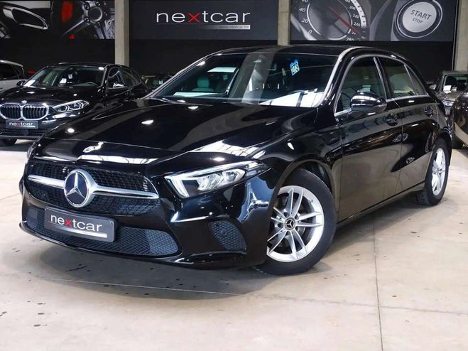 Cliquer pour voir la photo suivante Mercedes Classe A 180 d Style 7GTRONIC Noir Métallisé de