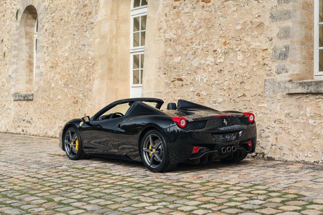 Ferrari 458 Italia Spider 4.5 V8 570ch / Pack carbon Noir de 2012