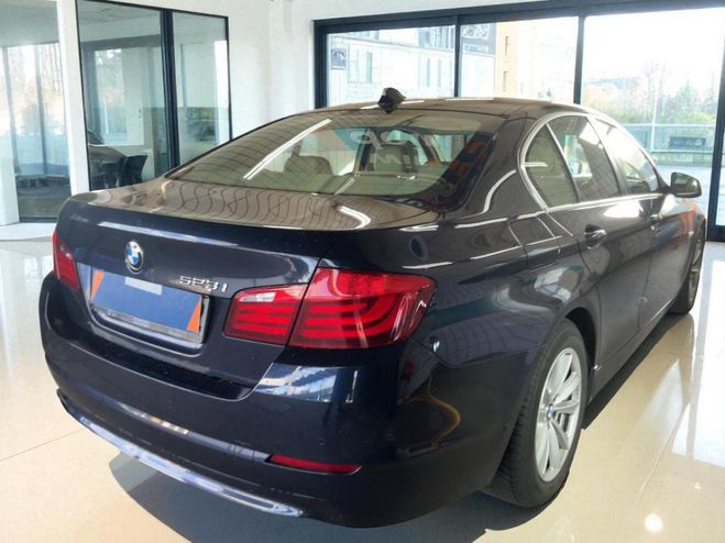 BMW Serie 5 523i LUXE 3.0 6 CYLINDRES 205 F10 / FAIB Bleu de 2010