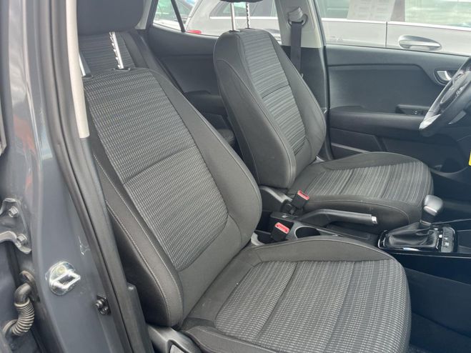 Kia Stonic 1.0 T-GDI MHEV 120 DCT Active Business C GRIS FONCE de 2021