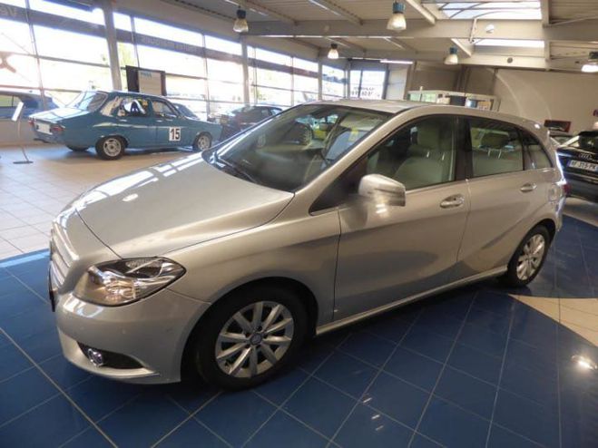 Mercedes Classe B 200 Fascination 7-G DCT A GRIS POLAIRE de 2014