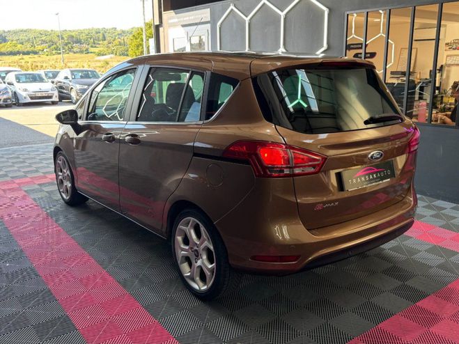 Ford B Max Titanium 95 ch 1.6 TDCi ~ Toit panoramiq Marron de 2012