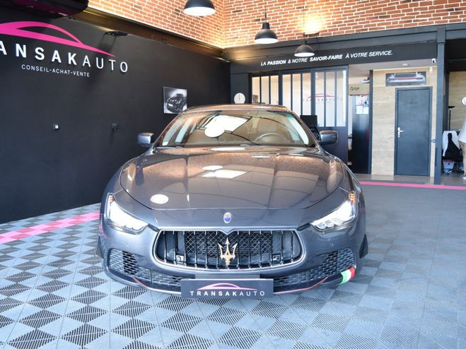 Maserati Ghibli 3.0 V6 275 D A Gris de 2016