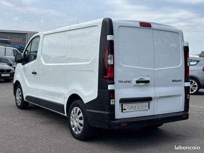 Renault Trafic III FG L1H1 1000 2.0 DCI 120CH GRAND CON Blanc de 2020