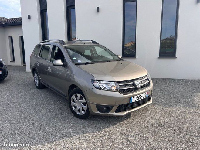 Cliquer pour voir la photo suivante Dacia Logan MCV 0.9 TCE 90ch LAUREATE Beige de 2014