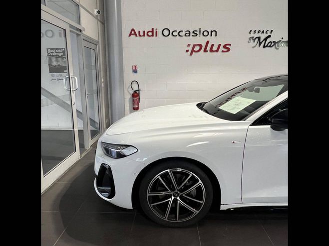 Audi A5 TDI Hybride 204 ch S tronic 7 S line Blanc de 2024