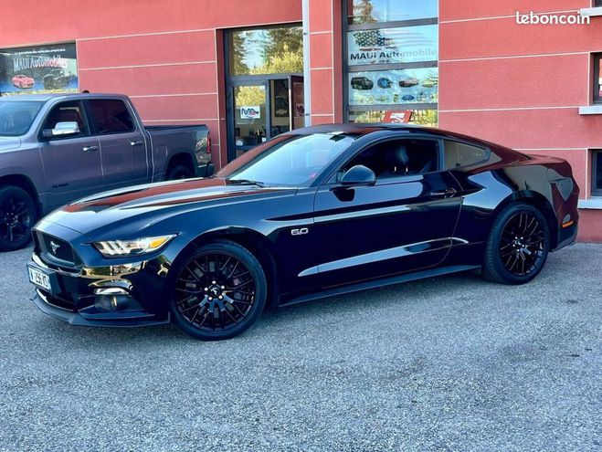 Ford Mustang 5.0 V8 GT suivi Noir de 2016