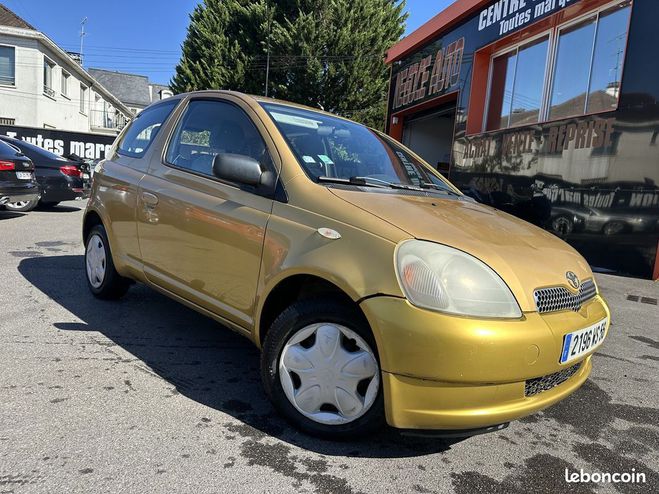 Toyota Yaris 1.0 68CH 5P  de 2001