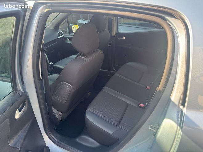 Peugeot 207 1.6 HDI 92 Gris de 2011