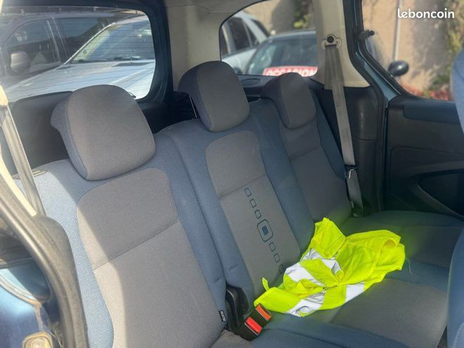Citroen Berlingo berlingot 1.6 HDI 92 CH Bleu de 2011