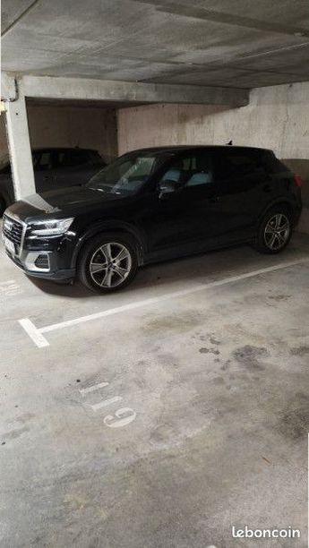  Voir détails -Audi Q2 2.0 TDI 190CH DESIGN QUATTRO S TRONIC 7- à Chassieu (69)
