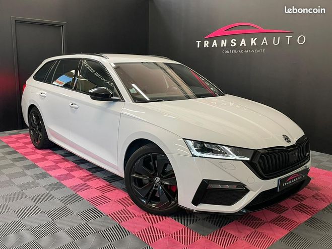 Skoda Octavia Combi 2.0 TSI 245 ch DSG7 RS PREMIERE MA Blanc de 2023