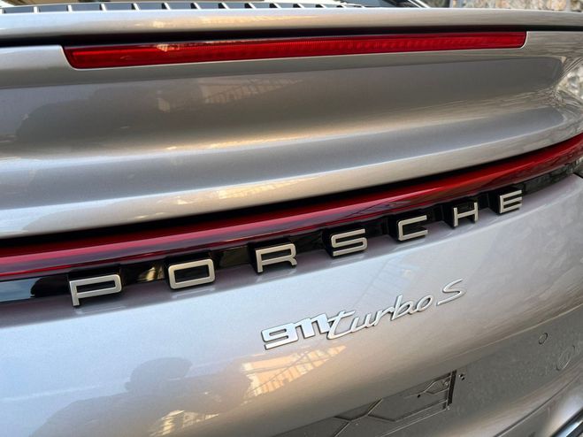 Porsche 911 992 Turbo S 650 Gris de 