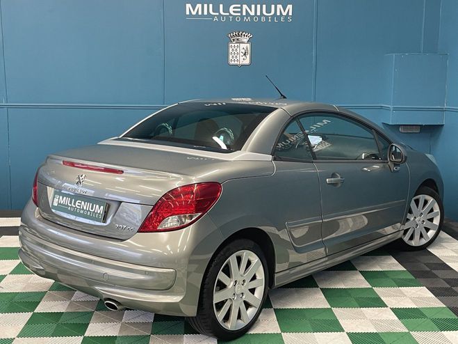 Peugeot 207 CC 1.6 HDI 112 FELINE Gris F de 2012