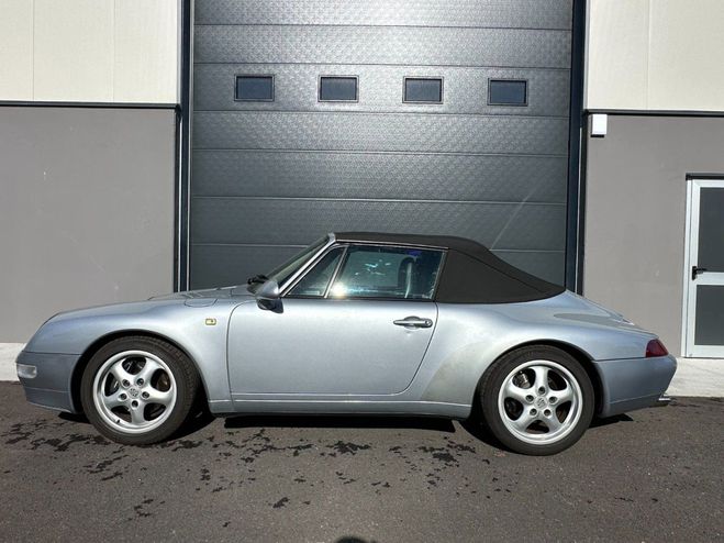 Porsche 911 993 Carrera 2 3.6 272CV CABRIOLET BOITE  Gris de 1995