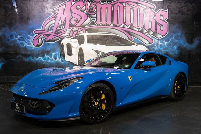 Ferrari 812 Superfast  BLEU de 2020