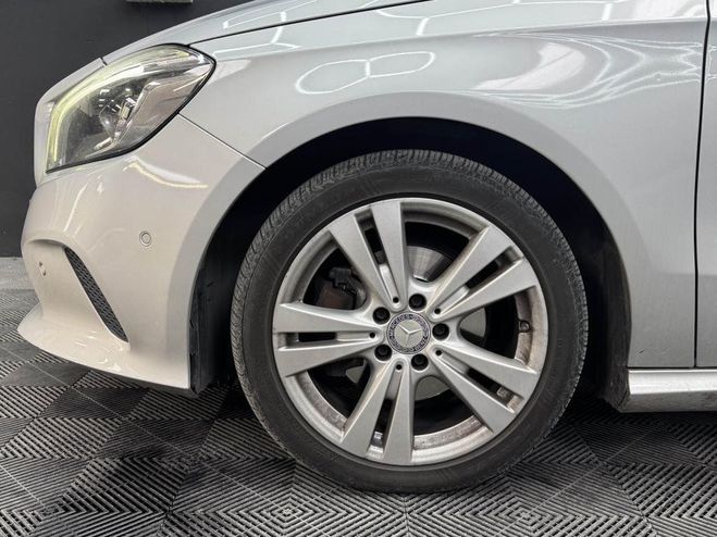 Mercedes Classe A 200 D 136 CH FASCINATION 7G-DCT GRIS FONCE de 2016