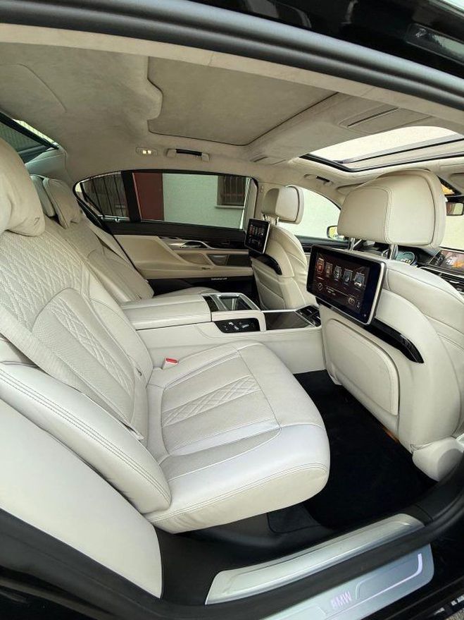 BMW Serie 7 740 LD X-DRIVE3.0 d 4V 320Cv BVA LIMOUSI Noir Mtallis de 2016