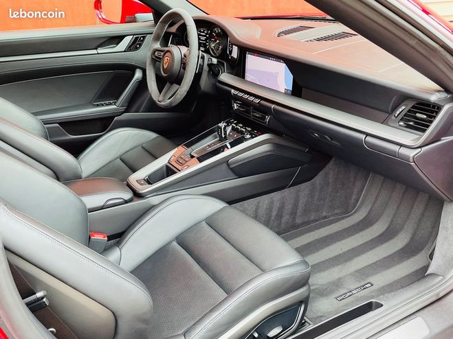 Porsche 911 type 992 Cabriolet 3.0 450ch Carrera S P Rouge de 2019